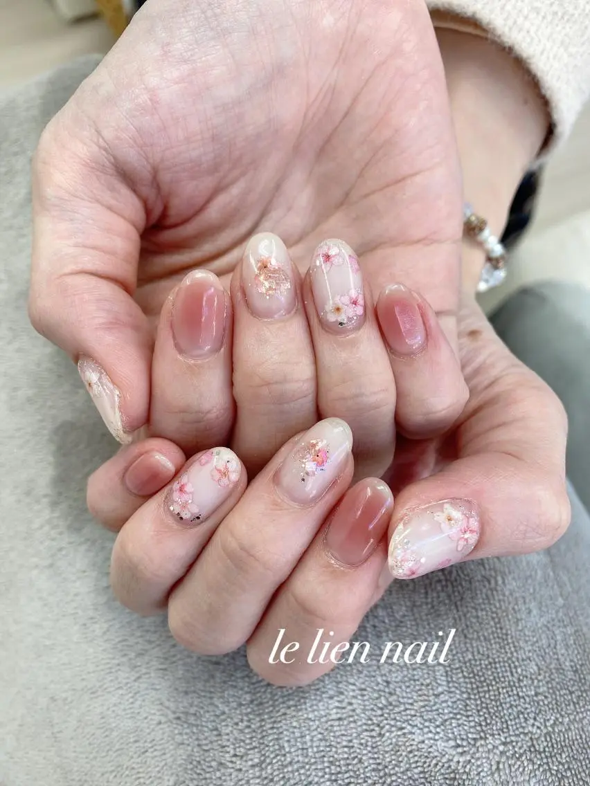 ネイル アートネイル チークネイル 桜ネイル キラキラネイル ピンク le lien nailのネイルデザイン