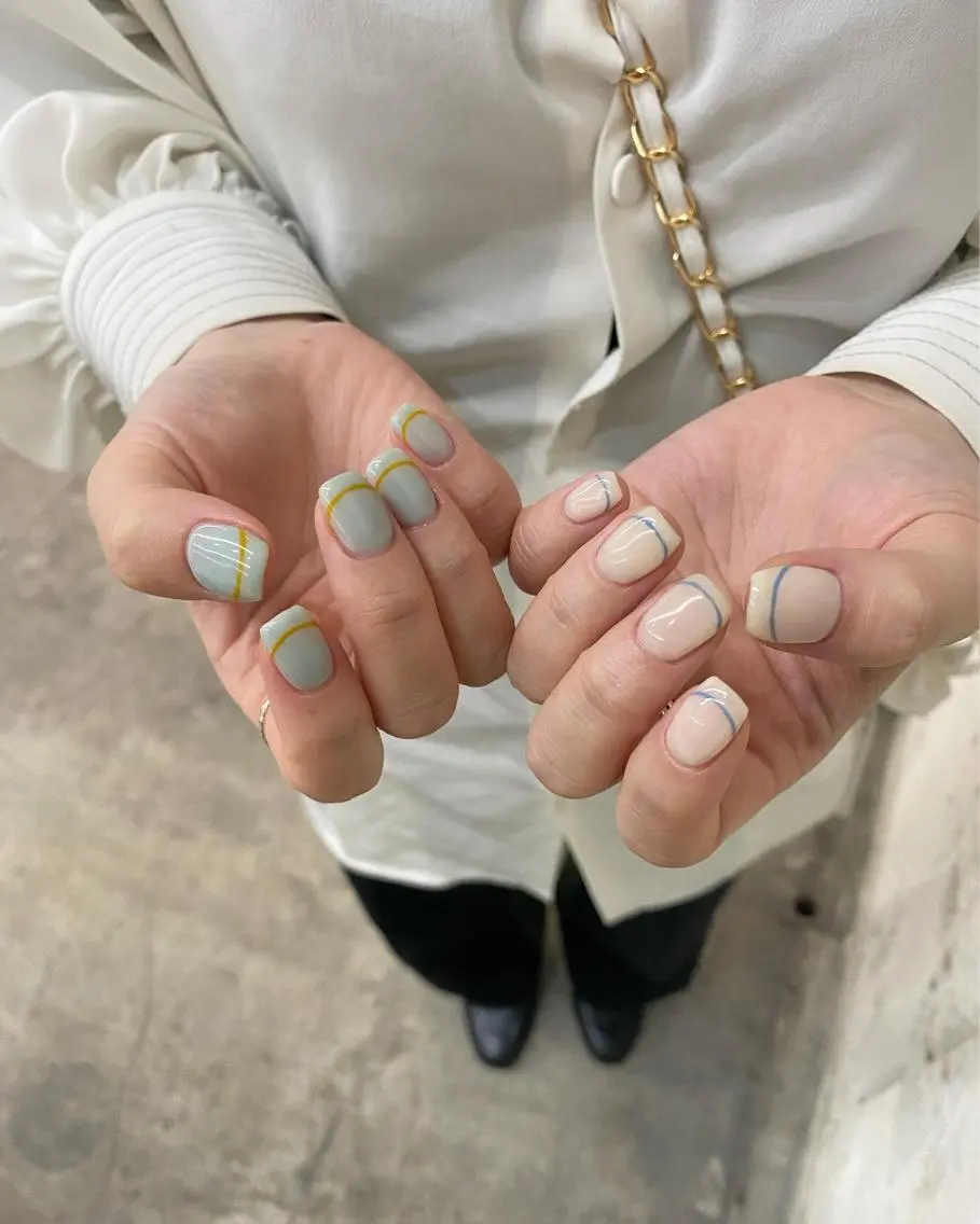 ネイル フレンチネイル シンプルネイル 栗林 実莉のネイルデザイン