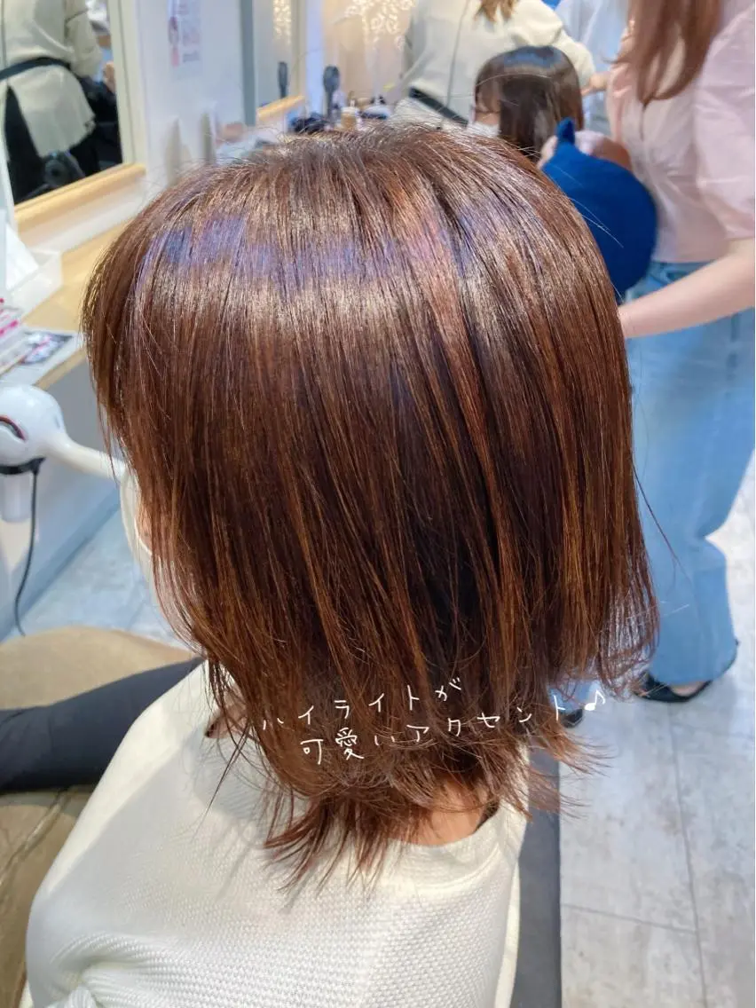 ミディアム カラー ブリーチ ハイライトカラー ハイライト 【女性指名No.1】 西口直子のヘアスタイル