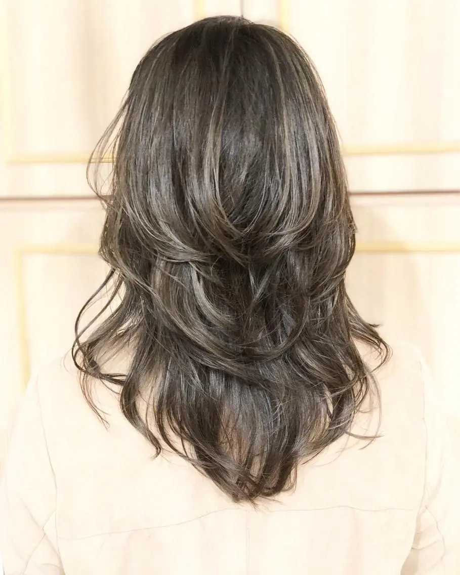 ミディアム カラー 🐈さとう ひさと🐈⬛のヘアスタイル