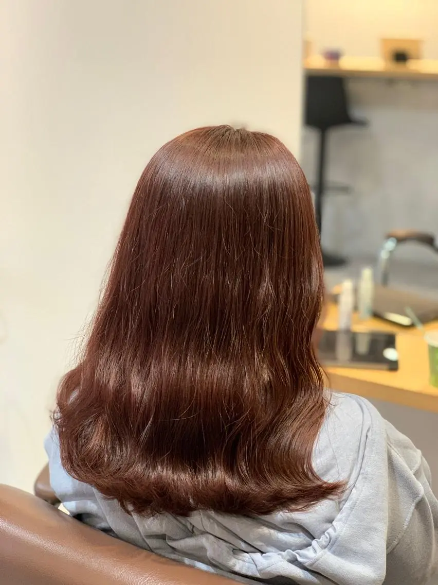 セミロング ヘアカラー トリートメント MIA 菅原のヘアスタイル