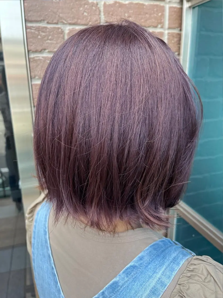 セミロング カラー パーマ ヘアアレンジ メンズ キッズ ネイル マツエク・マツパ アイブロウ メンズパーマ セミロングパーマ ブラウンカラー ケアカラー 透明感カラー 久木原 ゆりのヘアスタイル
