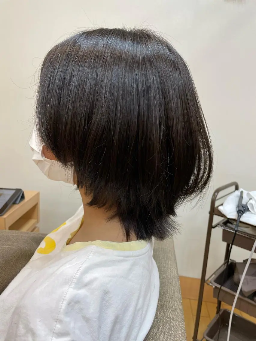 ミディアム ウルフカット 韓国ヘア 🤍中西麻友🤍のヘアスタイル