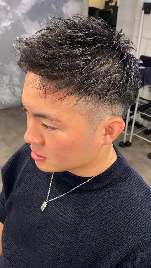 ショート ヘアアレンジ メンズ メンズパーマ 刈り上げ ショートヘア 当日予約⭕️ JUNYAのヘアスタイル