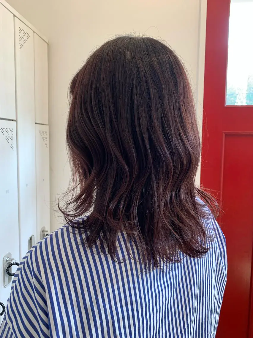 カラー ピンクカラー ete カワニシのヘアスタイル