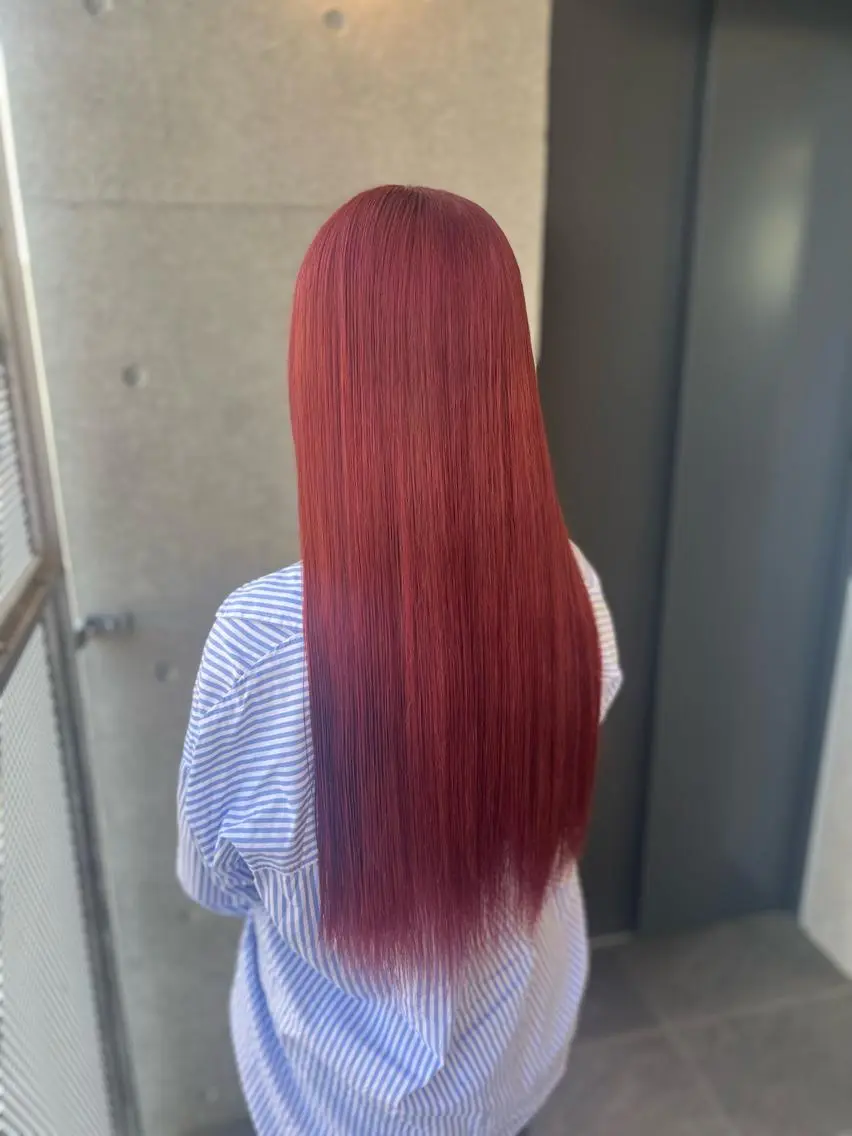 ロング カラー シールエクステ アディクシーカラー アッシュ バレイヤージュ ミストバング ヘアカラー 吉野 瑳桜のヘアスタイル