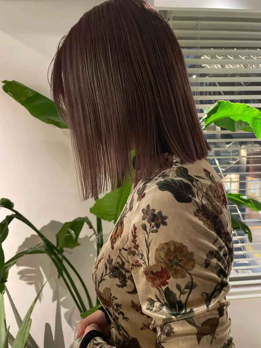 ミディアム カラー 大人girly🛋️ 🤍yukakoのヘアスタイル