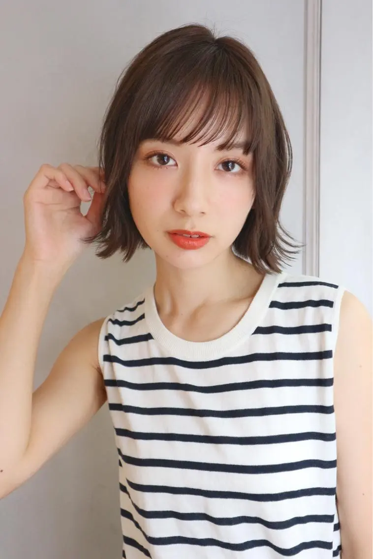 ミディアム カラー 切りっぱなしボブ ショートボブ ベージュカラー ボブ ウルフカット 徳本 駿太のヘアスタイル