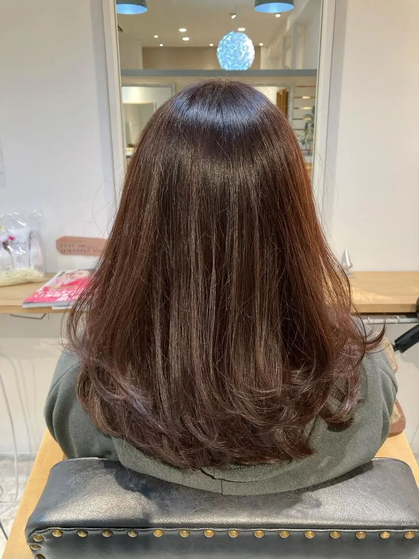 セミロング 【女性指名No.1】 西口直子のヘアスタイル
