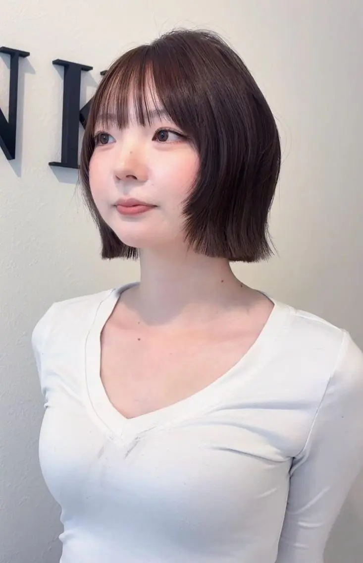 ショート ボブレイヤー ボブ 韓国風ヘア レイヤーカット FOCUSJAPAN 烏丸のヘアスタイル