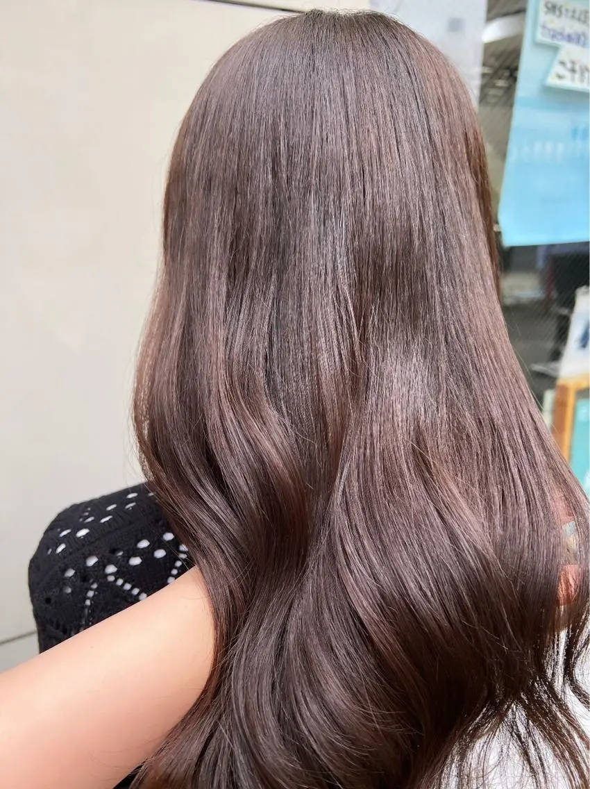 ロング カラー ベージュカラー ブラウンカラー ショコラグレージュ チョコレートブラウン ココアベージュ カット ヘアカラー トリートメント 艶髪 ♡Tomiyaのヘアスタイル