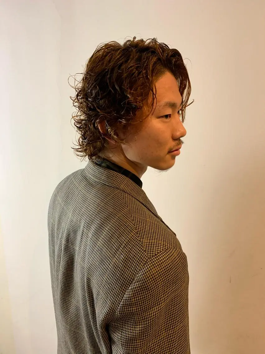 セミロング パーマ メンズ 田中 千恩のヘアスタイル