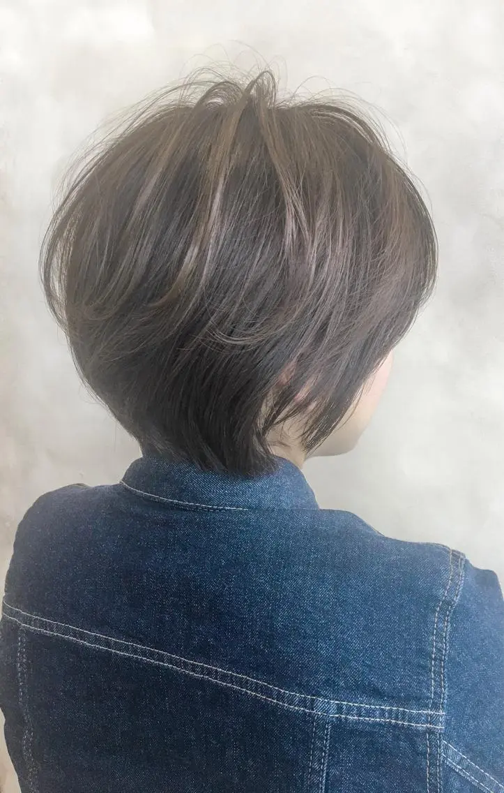 ショート カラー ベージュカラー ショートヘア 中田 敏明のヘアスタイル