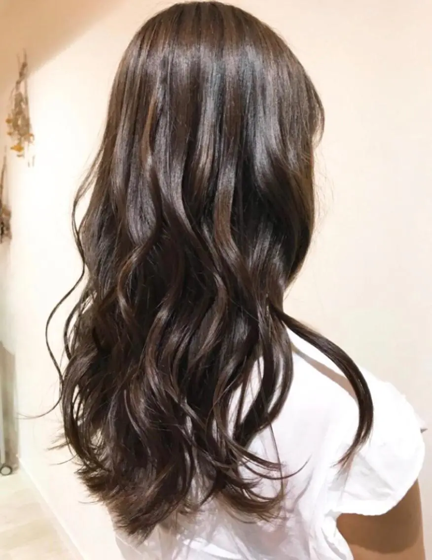 ロング カラー ブラウンカラー 松島 涼花のヘアスタイル