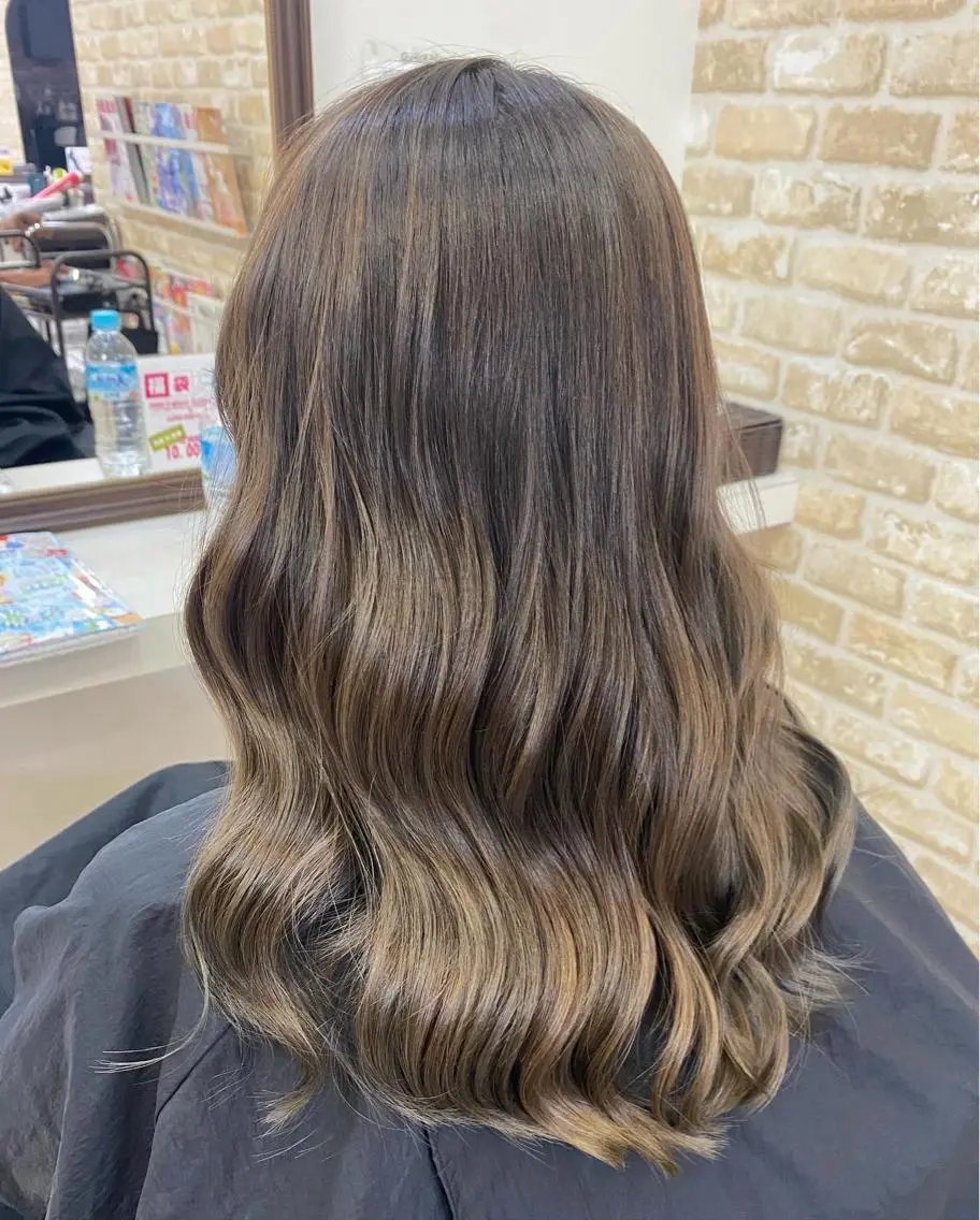 セミロング カラー ハイライトカラー ハイライト 【eimee】 店長✂️TAKUMAのヘアスタイル