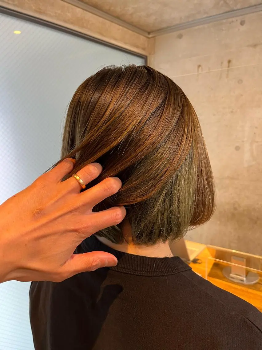 ショート カラー インナーカラー 髪質改善 🐶とっくんのヘアスタイル