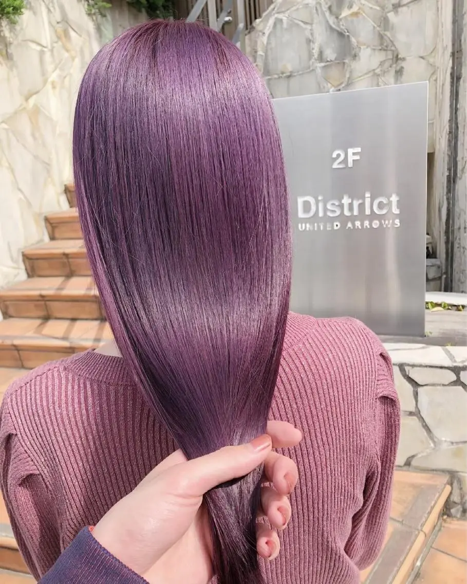 ロング カラー ヘアアレンジ アッシュ アッシュグレー アッシュグレージュ バレイヤージュ ミストバング Bob&ハイトーン 専門家CHIHIROのヘアスタイル