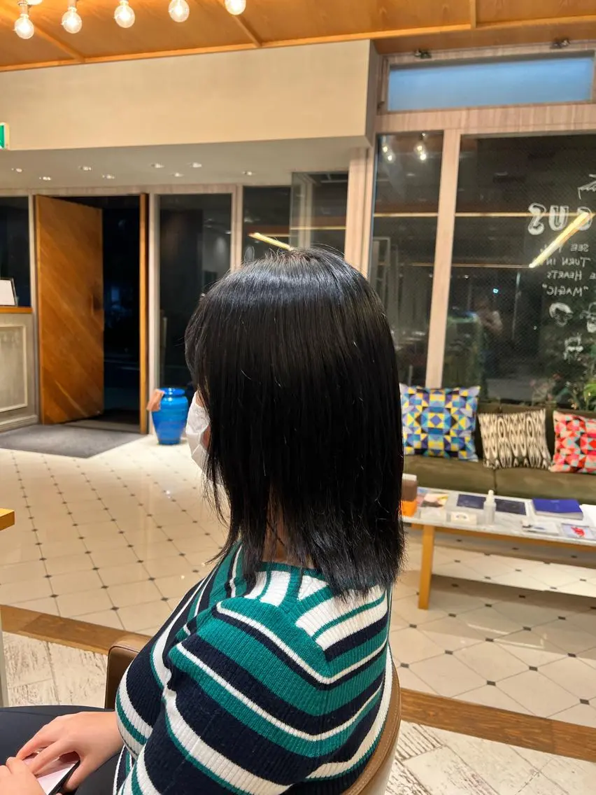 ミディアム カラー ブリーチ 透明感カラー 似合わせカット /宮本セナのヘアスタイル