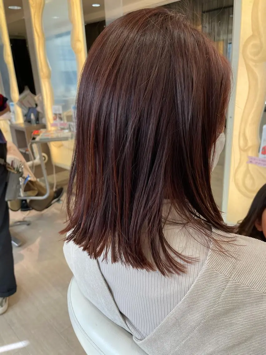 セミロング ピンクブラウン カット ヘアカラー トリートメント 松佐 ゆかりのヘアスタイル