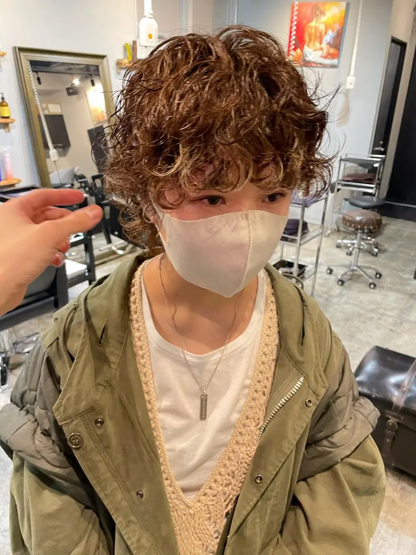 ショート カラー パーマ ウルフカット ハイトーン/レイヤー /ウルフ⭐️永田⭐️のヘアスタイル