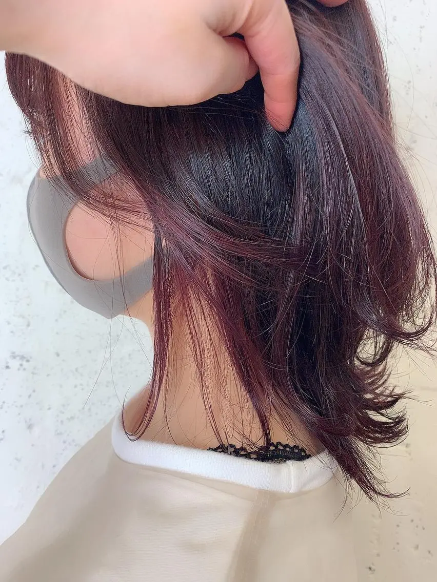 セミロング カラー 透明感ハイトーン🦄 キラ🌈のヘアスタイル
