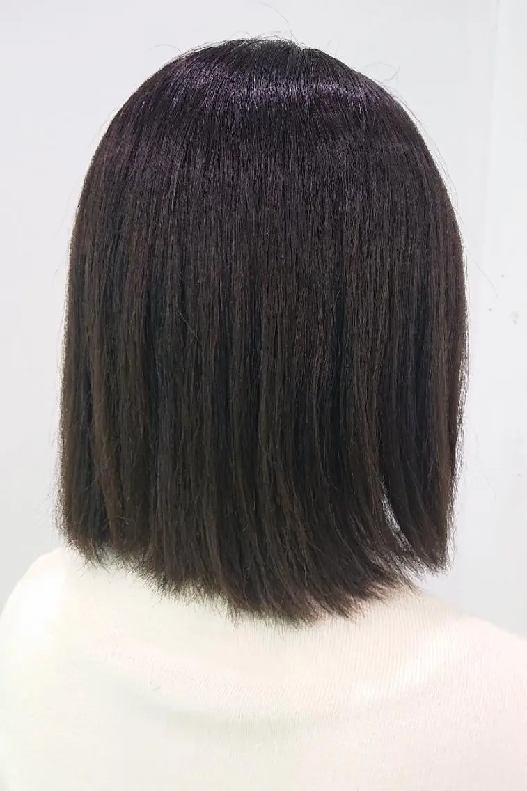 ショート カラー ブリーチ 山口 彩海のヘアスタイル