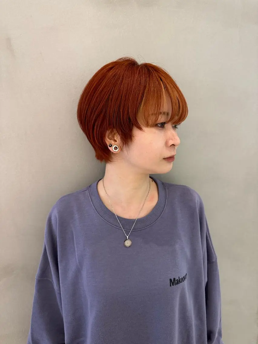 ショート カラー iizuka akiのヘアスタイル