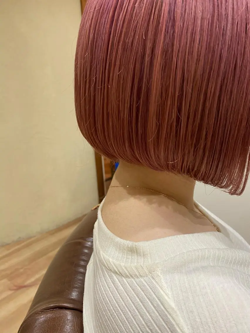 ショート ボブ 東田 恋のヘアスタイル