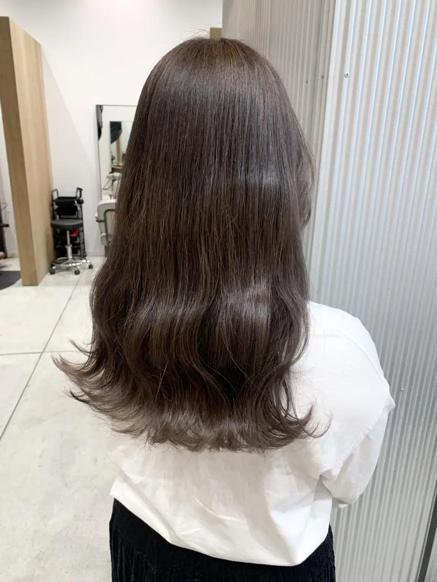 ロング カラー ヘアアレンジ ヘアカラー トリートメント yuka .のヘアスタイル