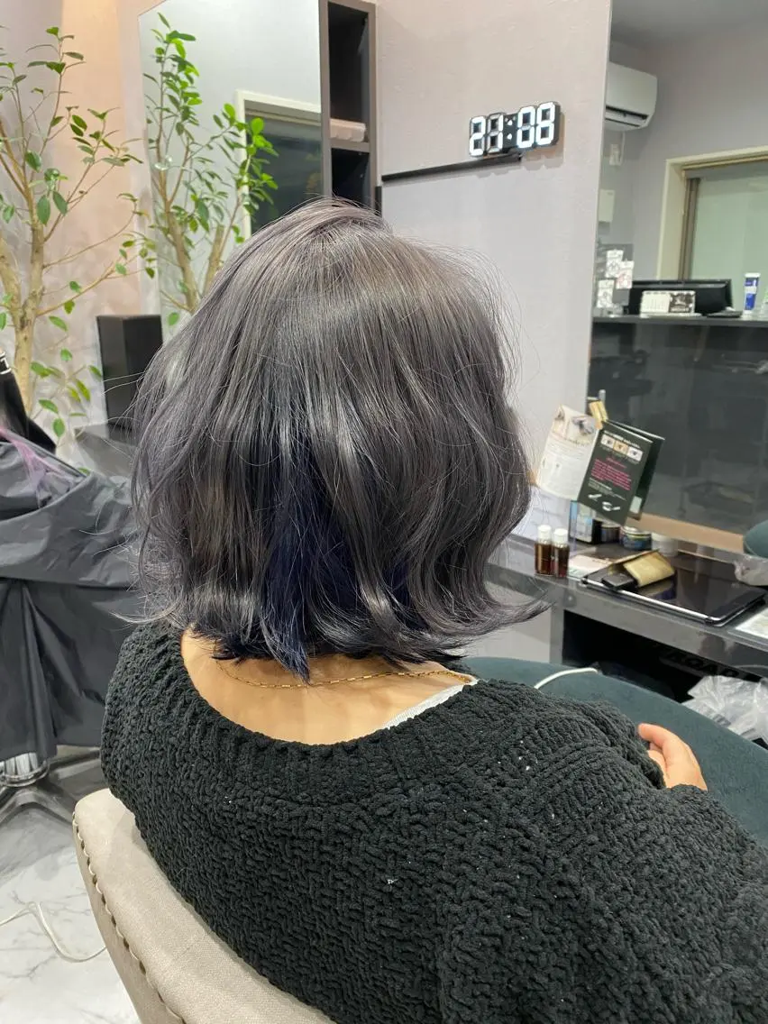 ショート カラー ヘアカラー FAVORE 【ファヴォーレ】のヘアスタイル