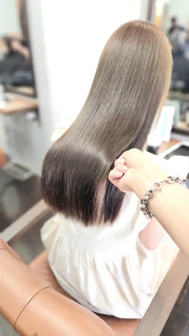 ロング 髪質改善 ロング 縮毛矯正 トリートメント 酸熱トリートメント ヒロセ シュウジのヘアスタイル