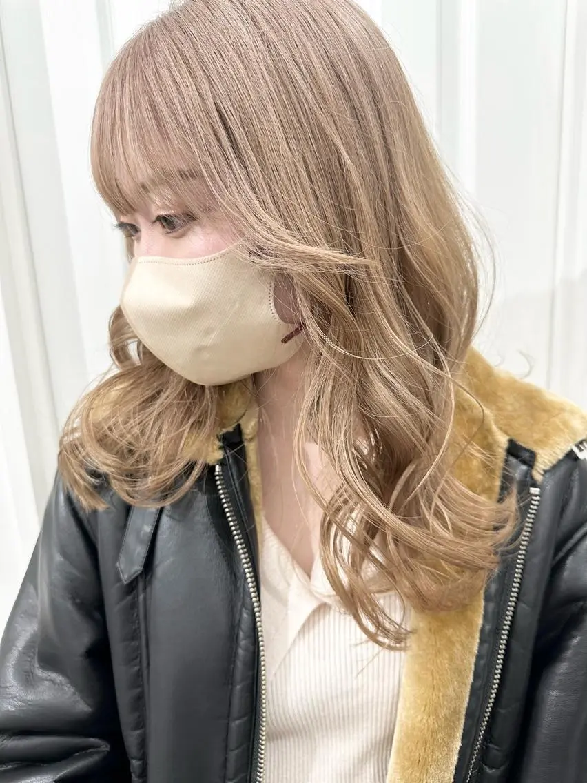 セミロング カラー ヘアカラー トリートメント ヘッドスパ ヘアセット kai .のヘアスタイル