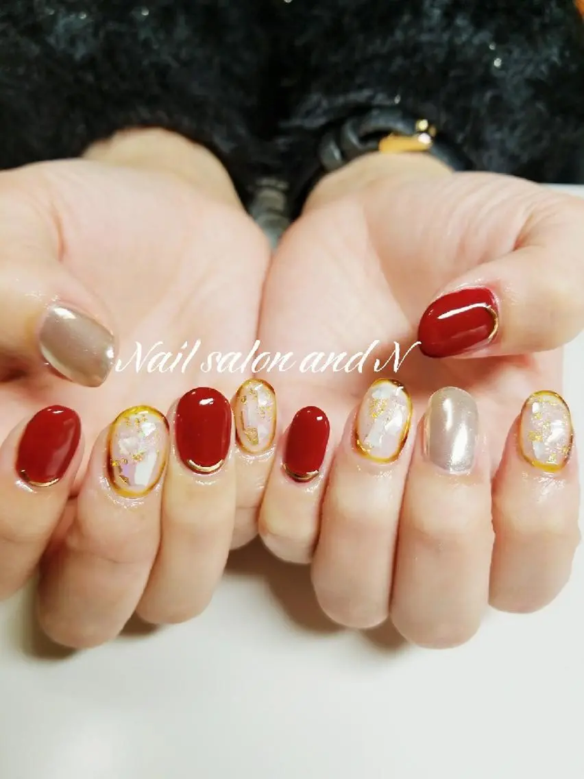 ネイル and Nのネイルデザイン