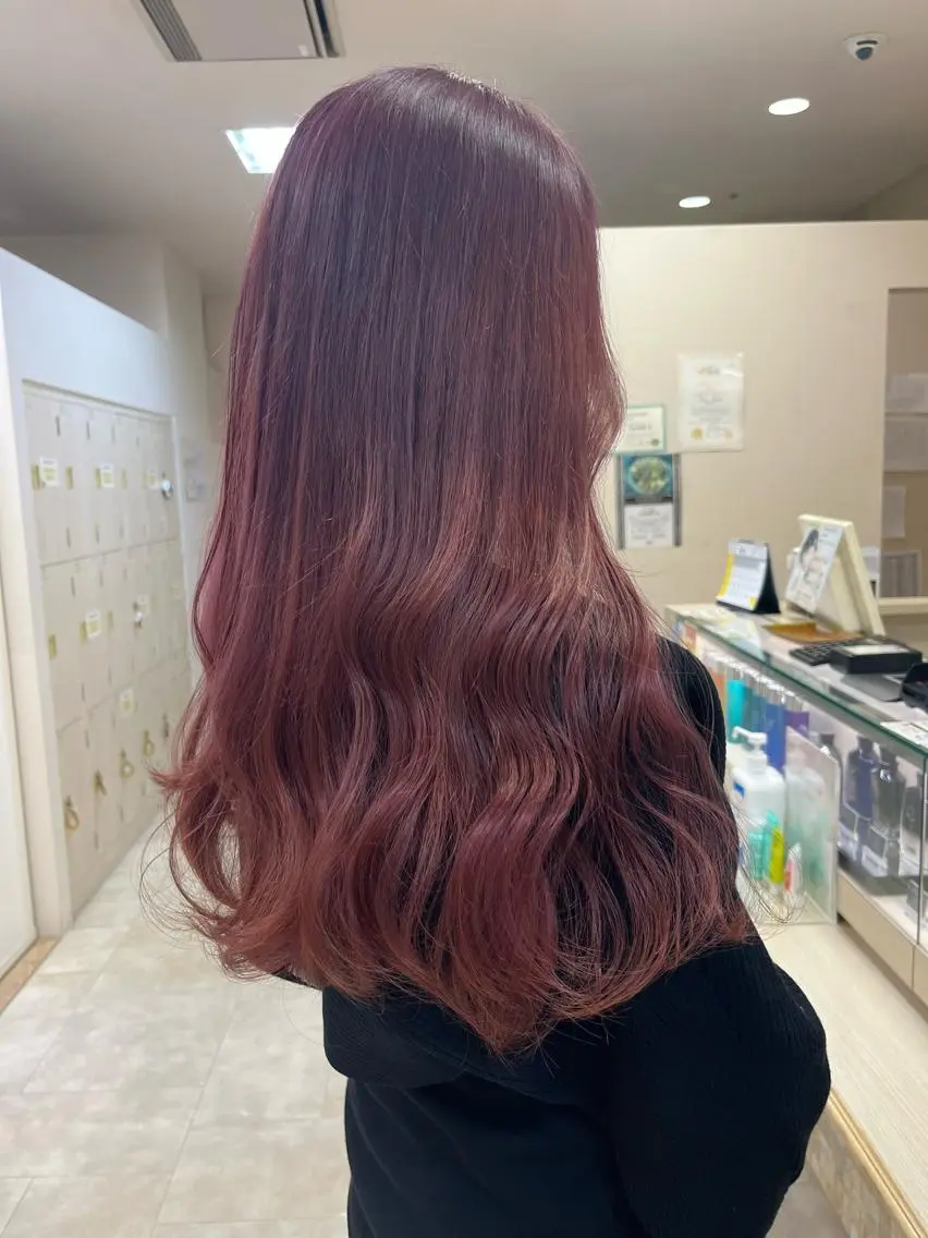 セミロング カラー 暖色/ブリーチカラー 🎀 M i k uのヘアスタイル