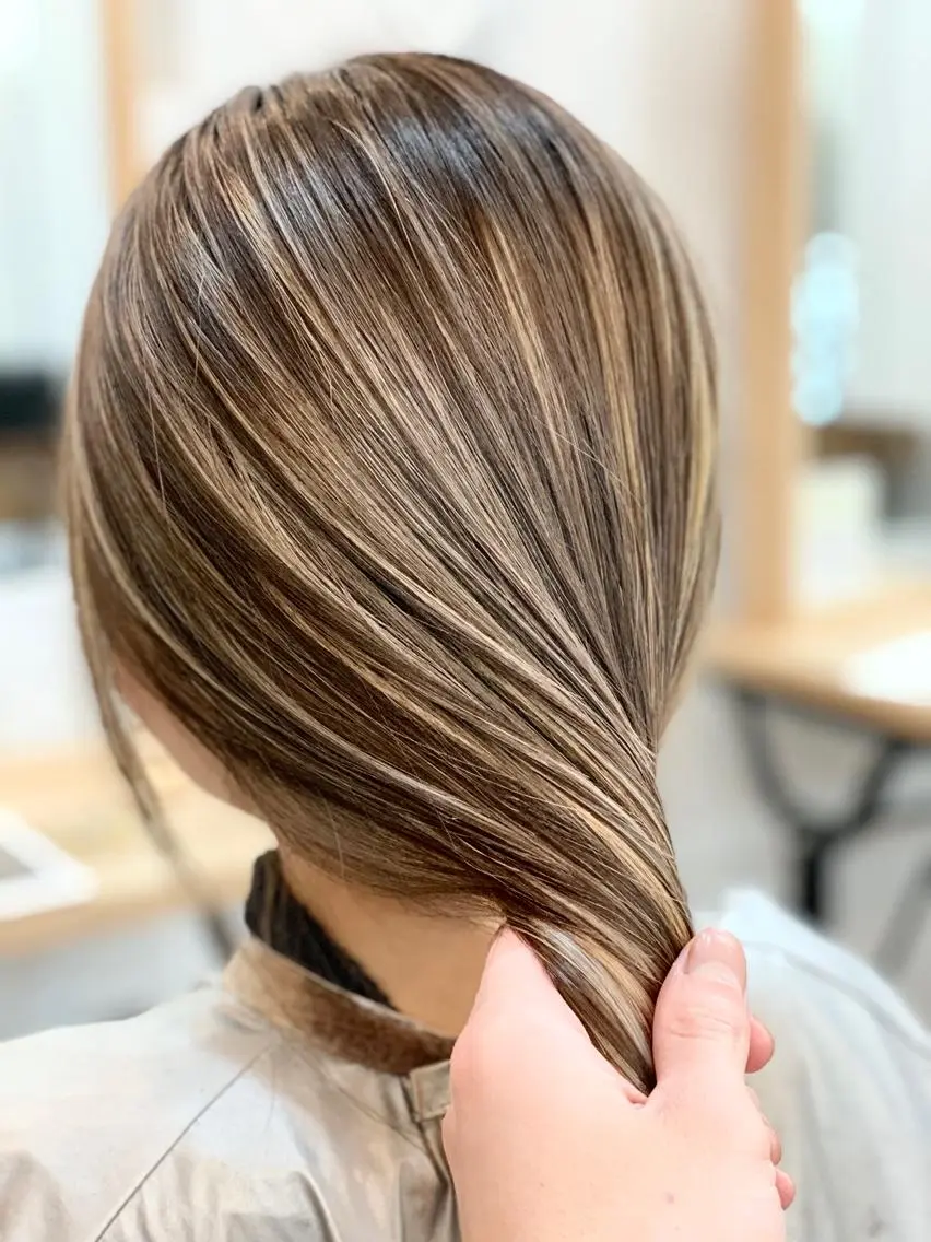 ロング カラー ヘアアレンジ ネイル マツエク・マツパ ハイライトカラー ハイライト ブリーチ特化 / share 元太のヘアスタイル