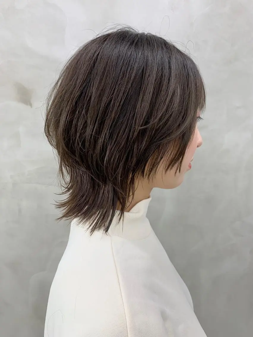 ミディアム カラー ウルフカット 🐝 hachi🐝のヘアスタイル