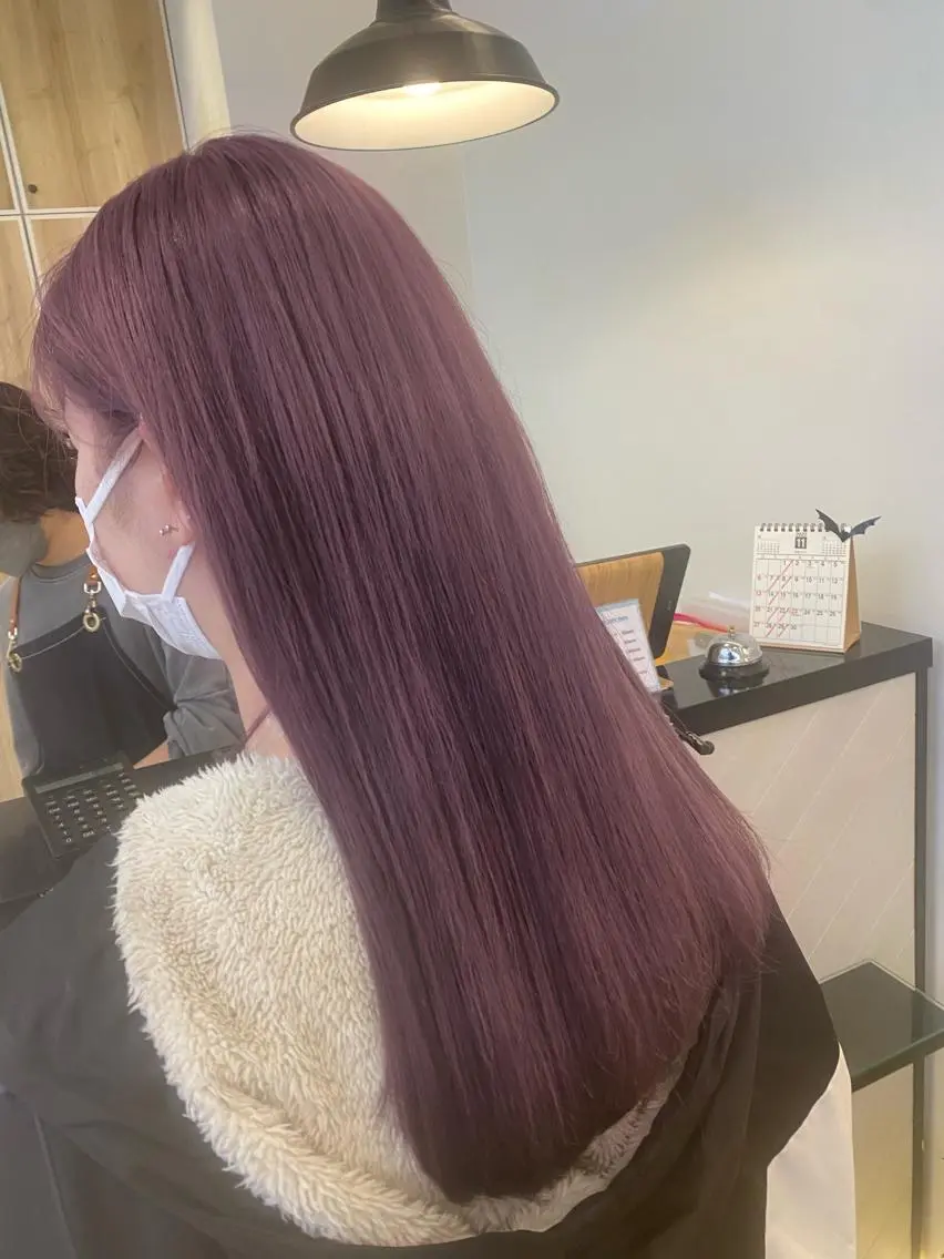 ロング カラー ブリーチ ヘアカラー コテ巻き風パーマ✨ かつみのヘアスタイル