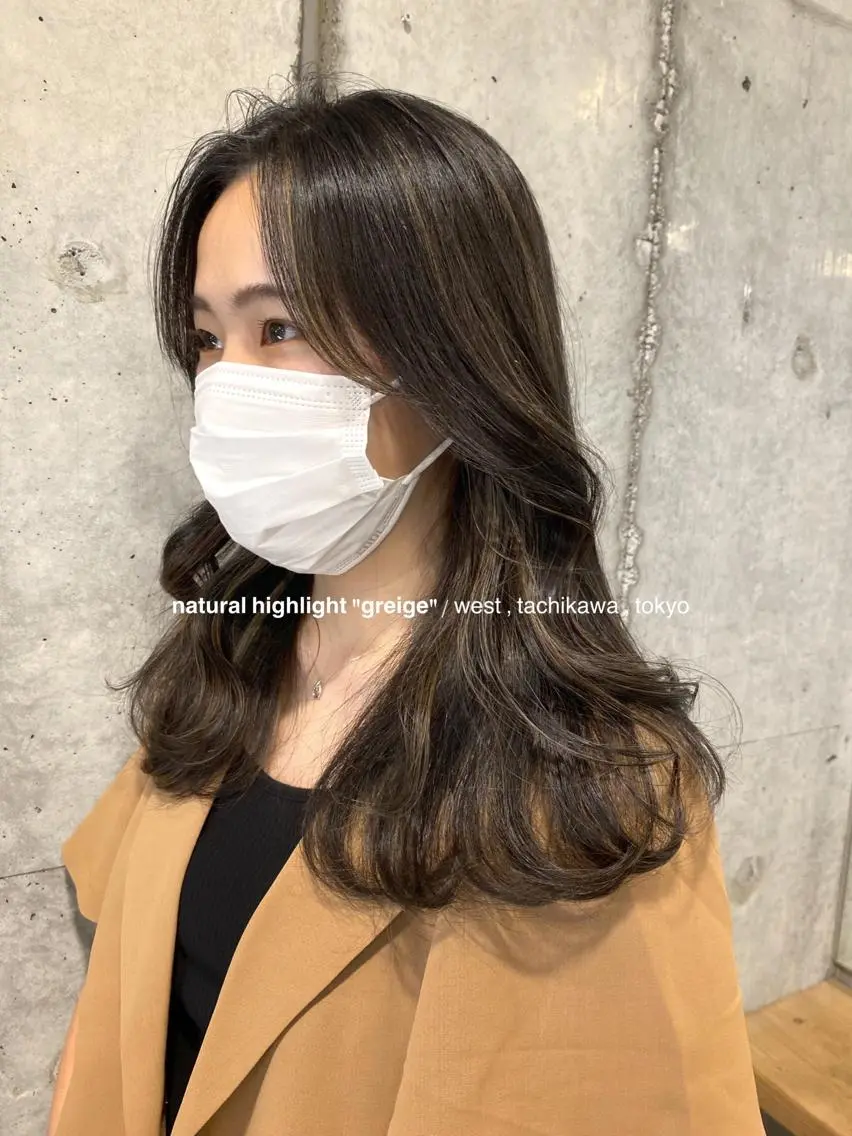 セミロング カラー グレージュ ハイライトカラー ハイライト 学生 竹嶌 健吾のヘアスタイル