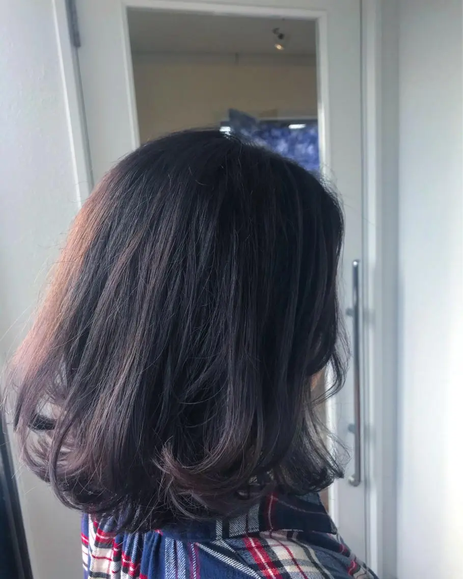 セミロング カラー アッシュ グラデーションカラー ラベンダーカラー ラベンダーアッシュ 大嶋 宏隆のヘアスタイル