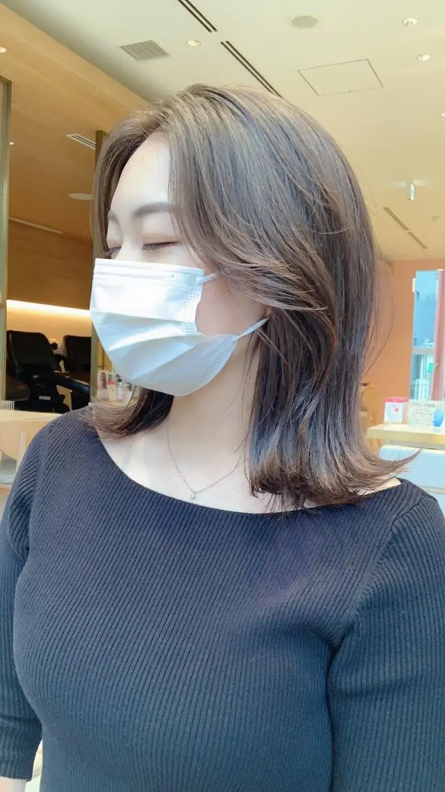 ミディアム カラー ベージュカラー 透明感カラー グレージュ ボブ カット ヘアカラー トリートメント レイヤー専門家 ダブルカラー修のヘアスタイル