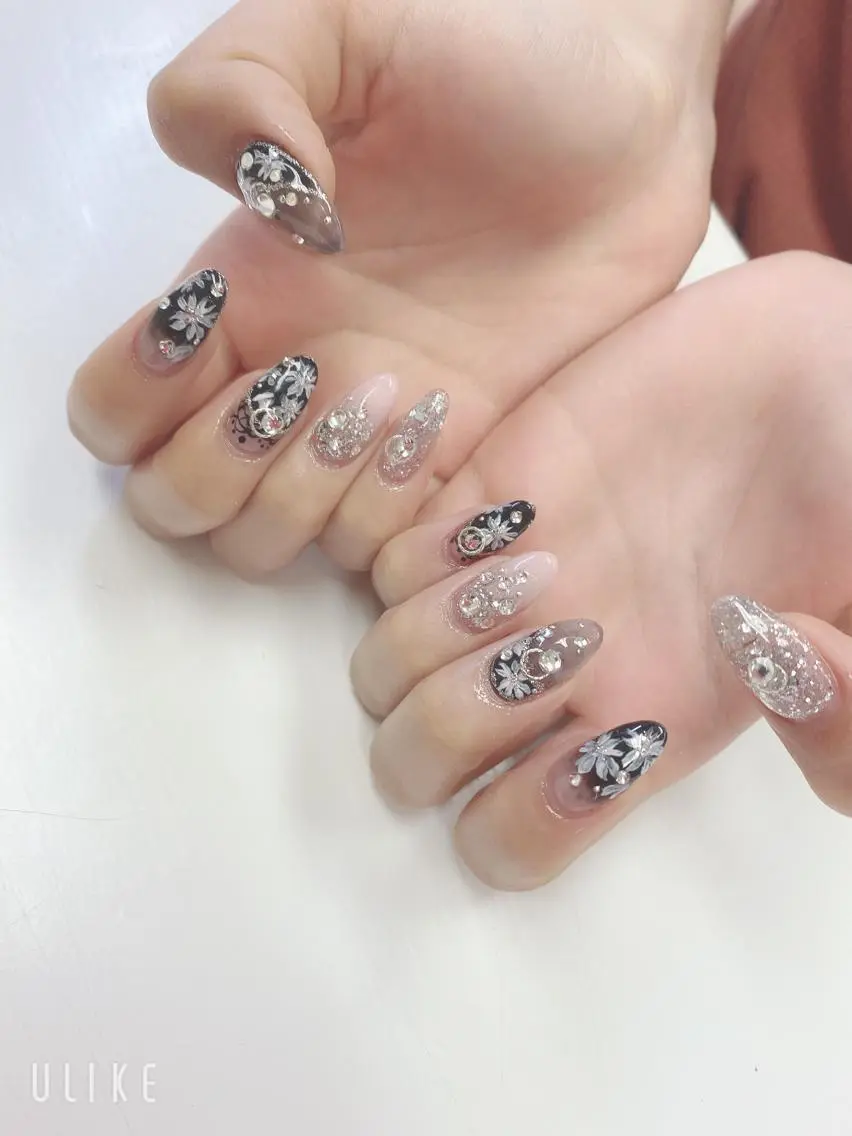 ミディアム JNA認定講師🌸 RIEのネイルデザイン