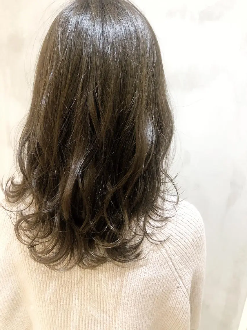 ミディアム ミディアムパーマ アッシュ ボブ エクステ 外国人風カラー カット ヘアカラー 夜23時まで予約🉑 reverieあきらのヘアスタイル