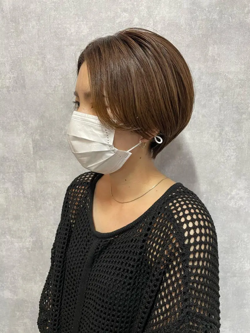 ショート 切りっぱなしボブ ショートボブ ハンサムショート 丸みショート アッシュ モテ髪/ボブ/ショー ト/アダチフウトのヘアスタイル