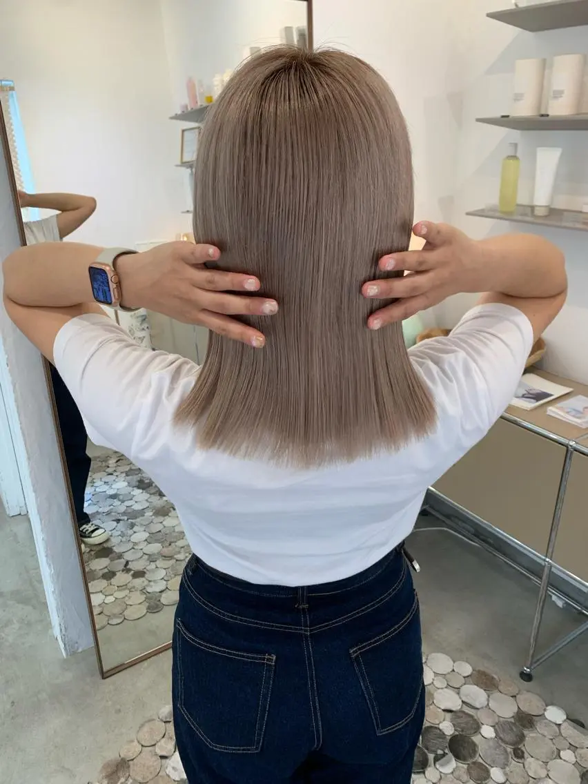 カラー ベージュカラー みゆう 🎀のヘアスタイル