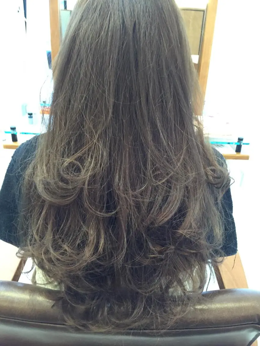 ロング カラー グラデーションカラー TOPstylist ✂️フセケイタ✂️のヘアスタイル