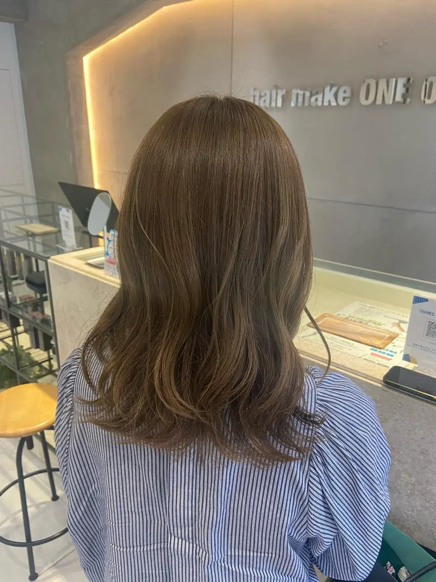 セミロング カラー ベージュカラー APOLLO♡ ＭＩＯのヘアスタイル
