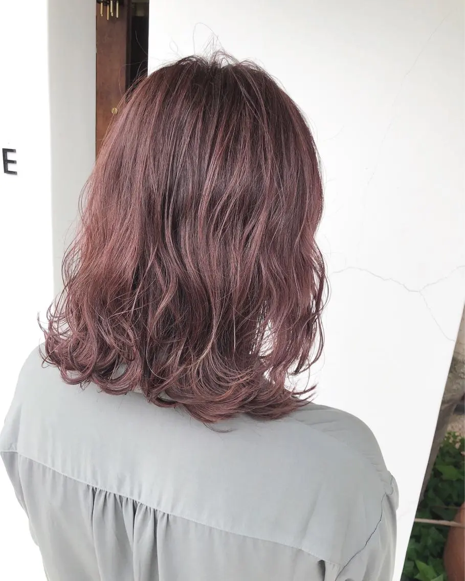 ミディアム カット ヘアカラー トリートメント 具志 正太のヘアスタイル