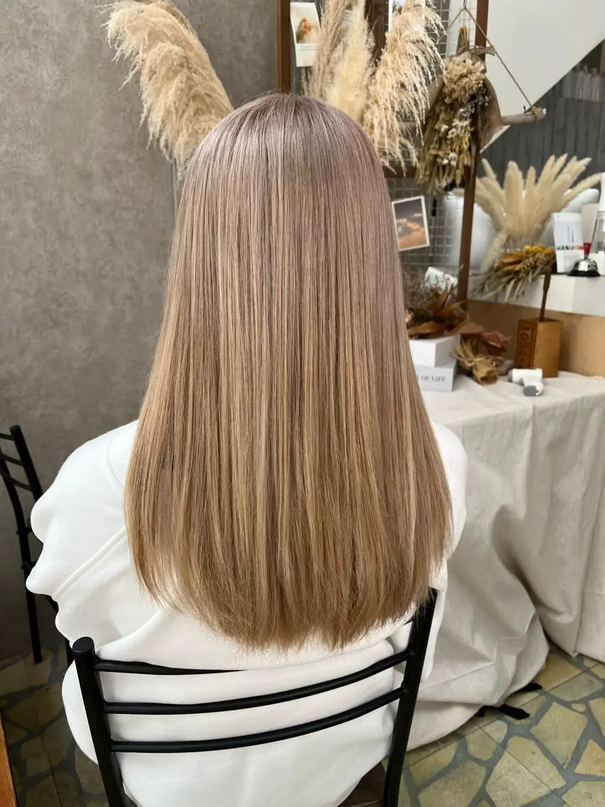 ロング ヘアカラー トリートメント エクステ・髪質改善・ ブリーチ・吉田大介のヘアスタイル