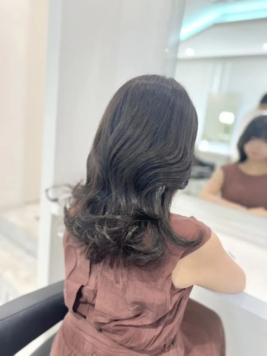カラー official TUNE銀座🪞🪽のヘアスタイル