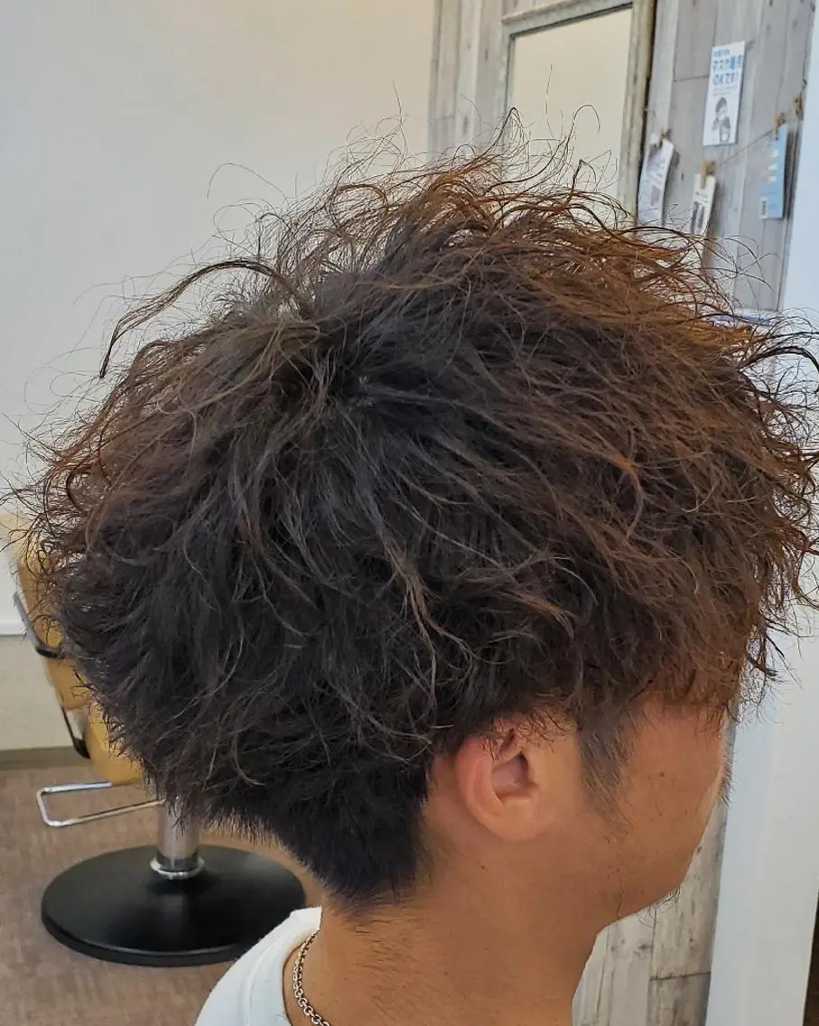 ショート カット パーマ ハイライトならお任せ 福田 将太のヘアスタイル
